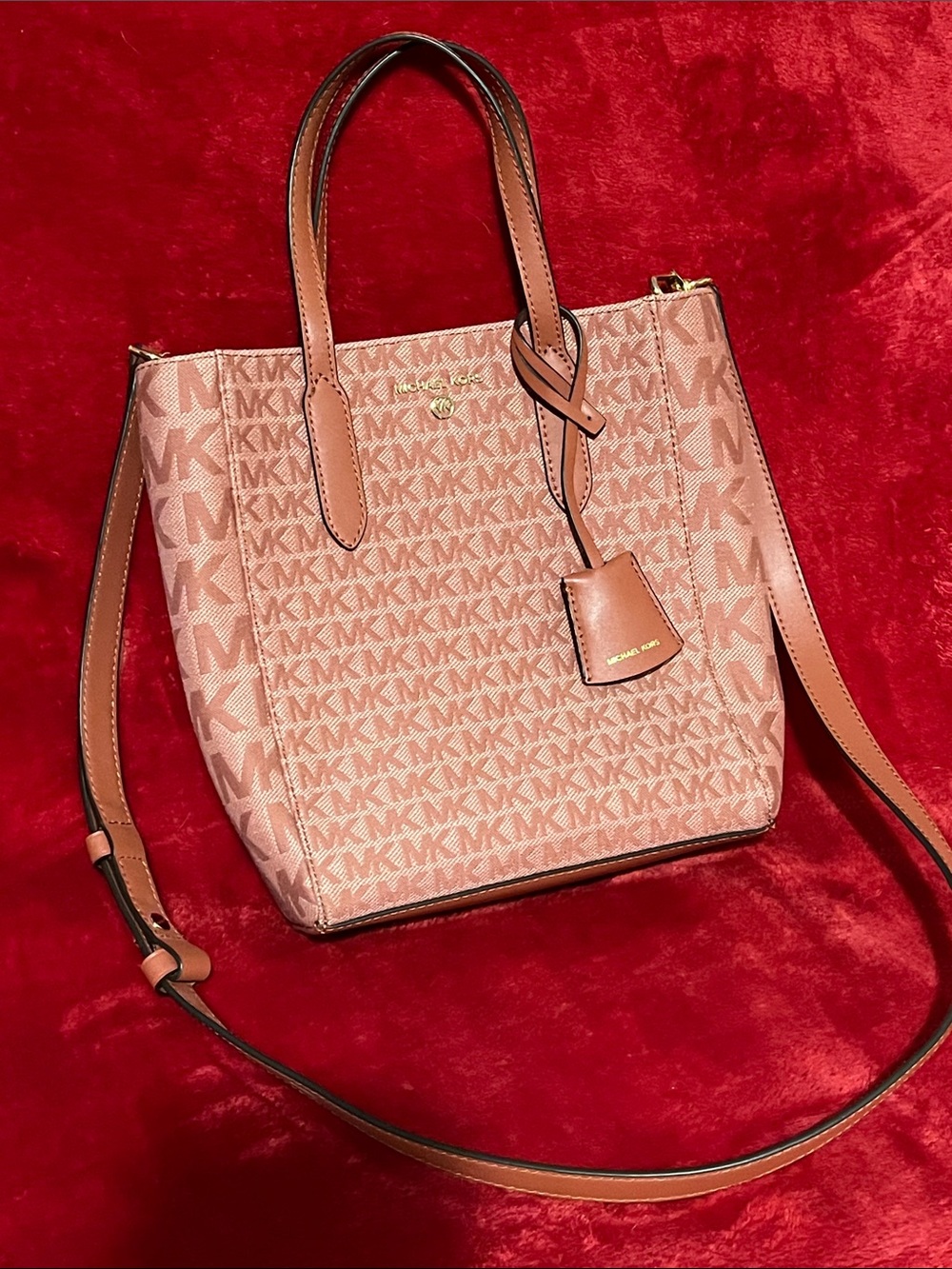 Michael Kors Blush/Pink Signature Crossbody Tote